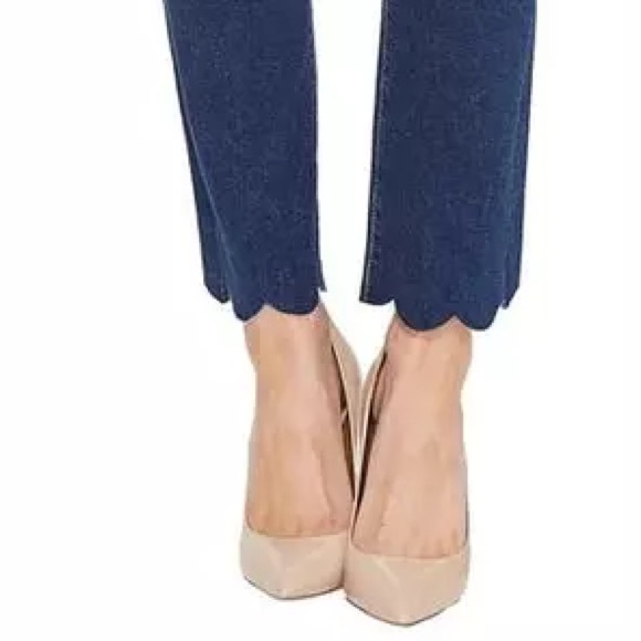 NWOT PAIGE DENIM Jacqueline Straight Leg Jeans Size 25 Florence Z576 - Picture 2 of 3